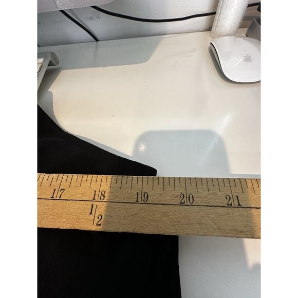 Athleta Size 6 Women Mercer Romper Jumpsuit Wide Leg Quick Dry Black 19” In BD4 - Picture 6 of 11